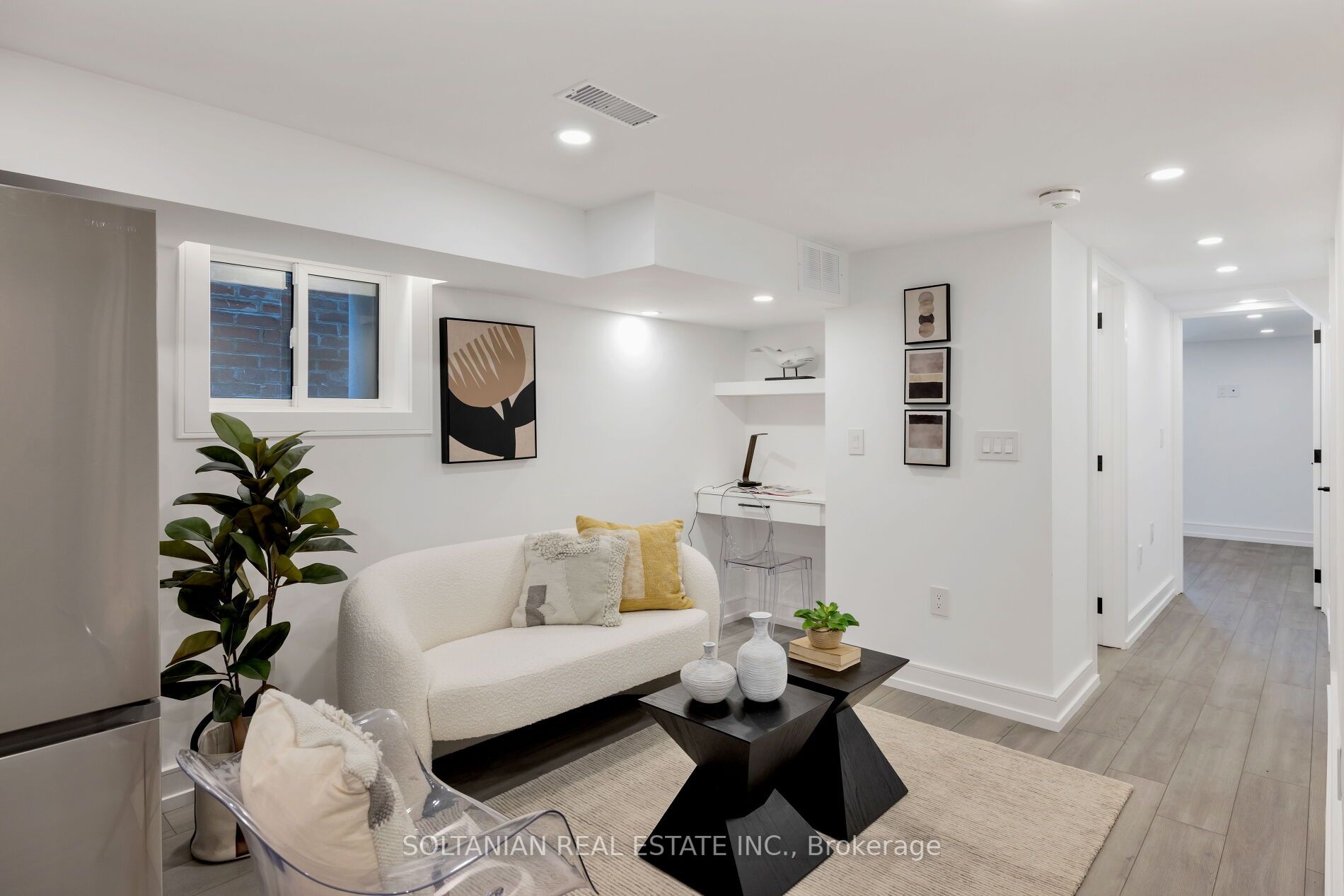 37 Burnfield Ave
