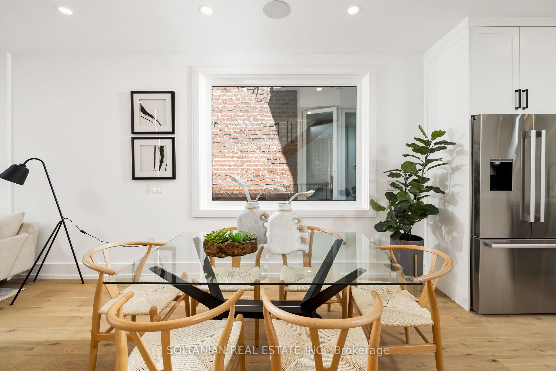 37 Burnfield Ave
