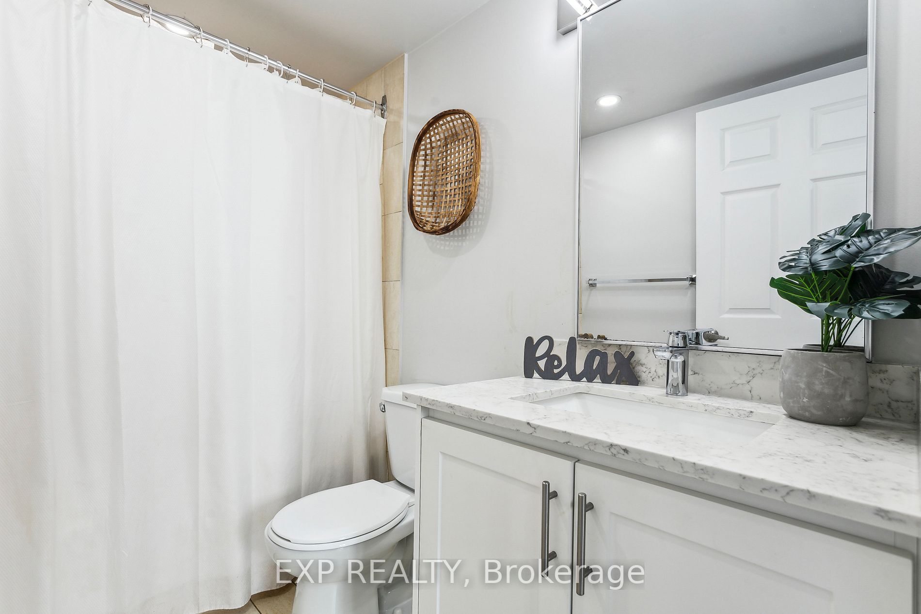 265 Enfield Place, #406