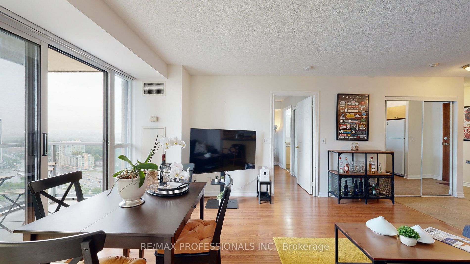 5 Michael Power Pl, #2102