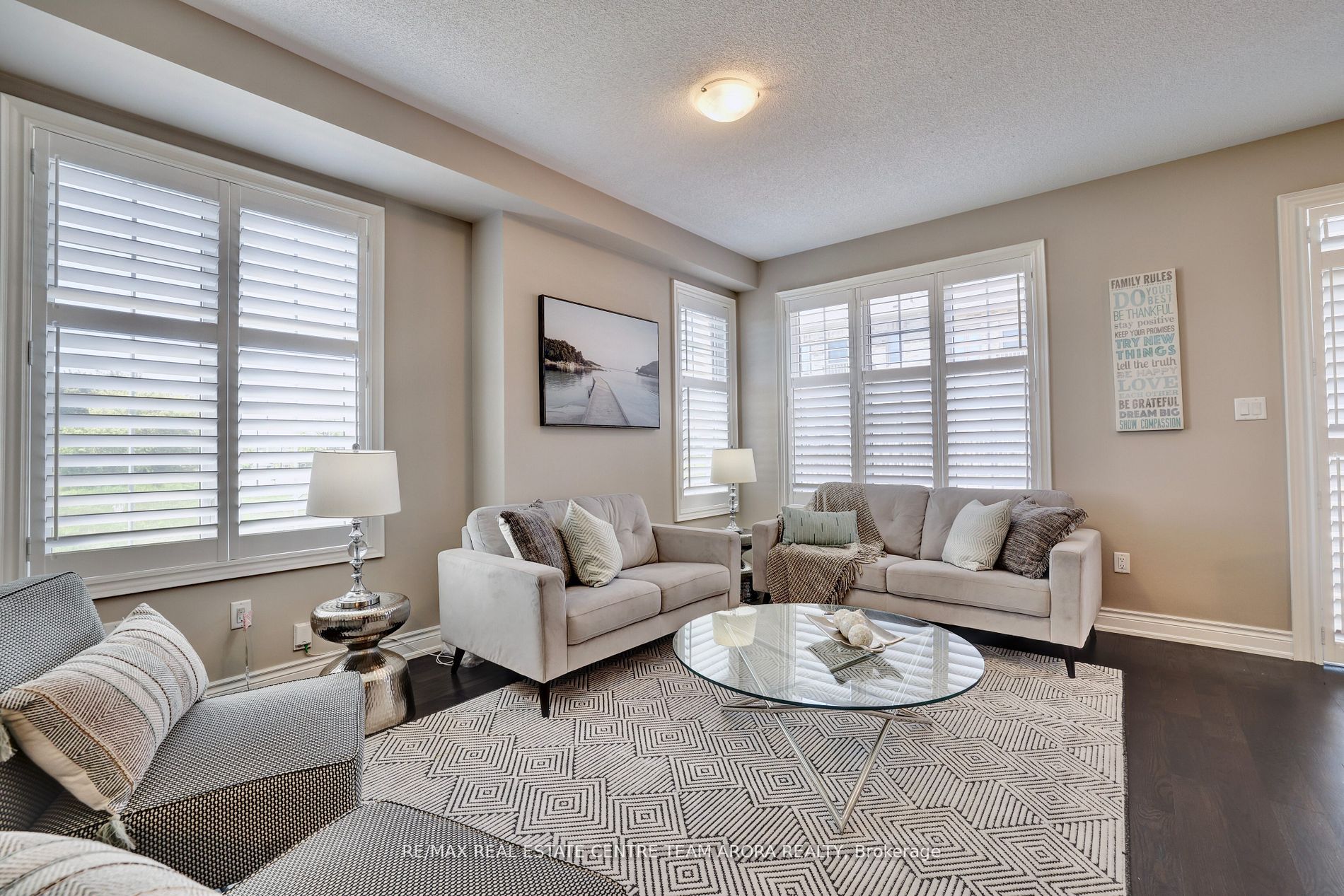 52 Brushwood Dr
