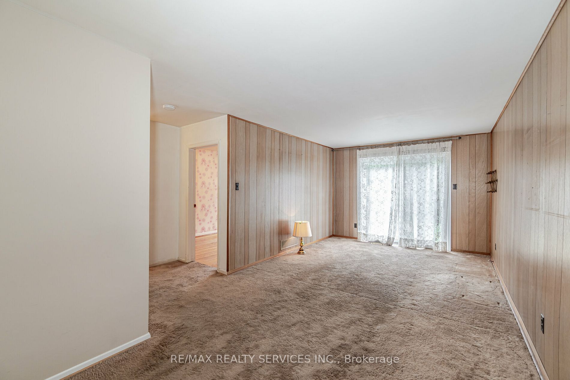 402 Bartley Bull Pkwy