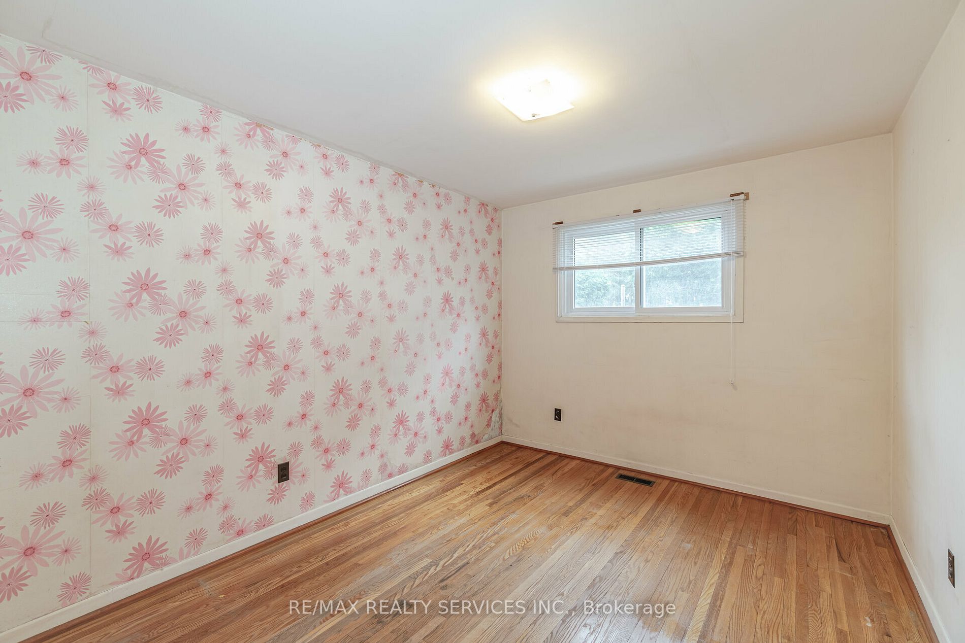 402 Bartley Bull Pkwy