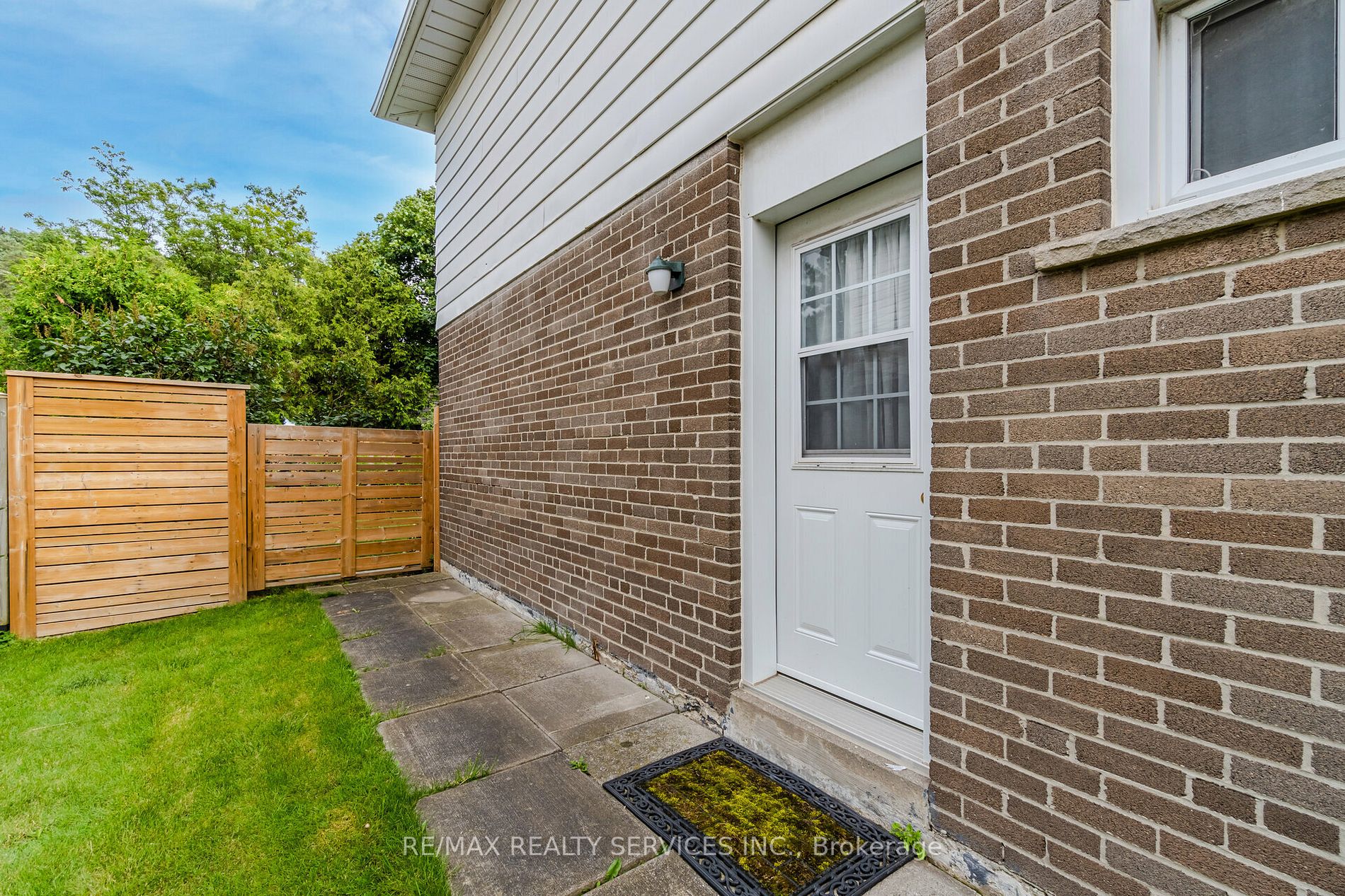 402 Bartley Bull Pkwy