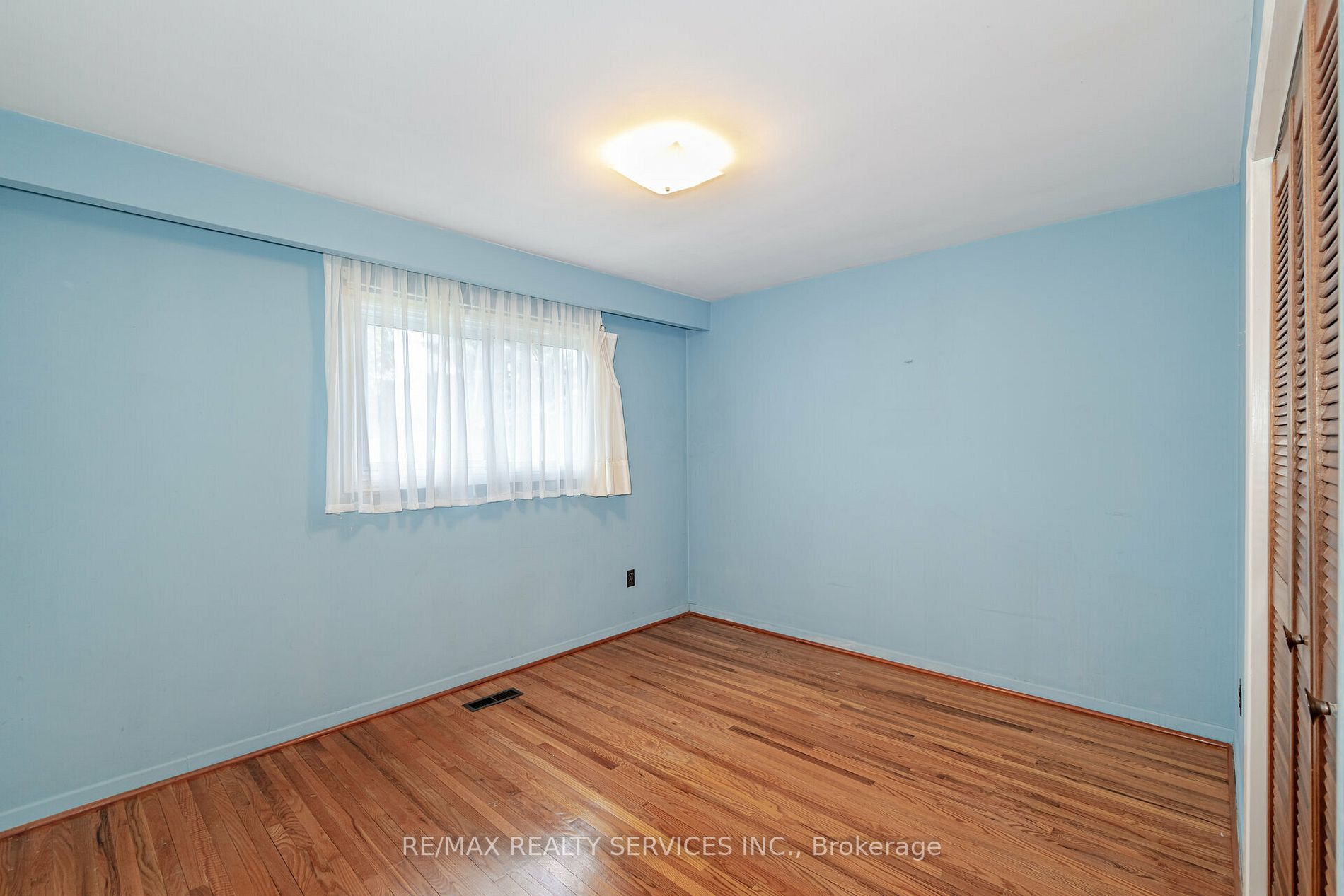 402 Bartley Bull Pkwy