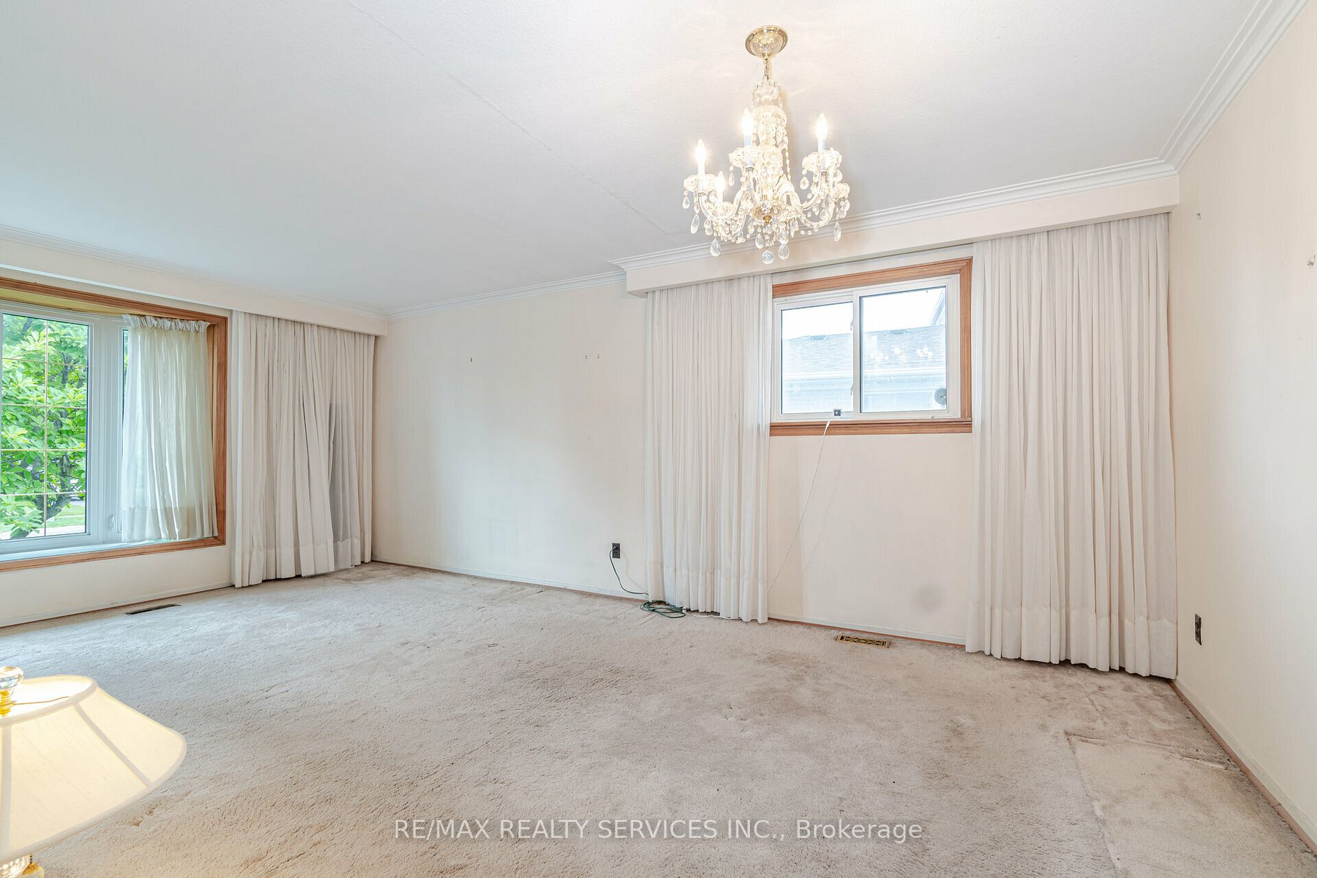 402 Bartley Bull Pkwy