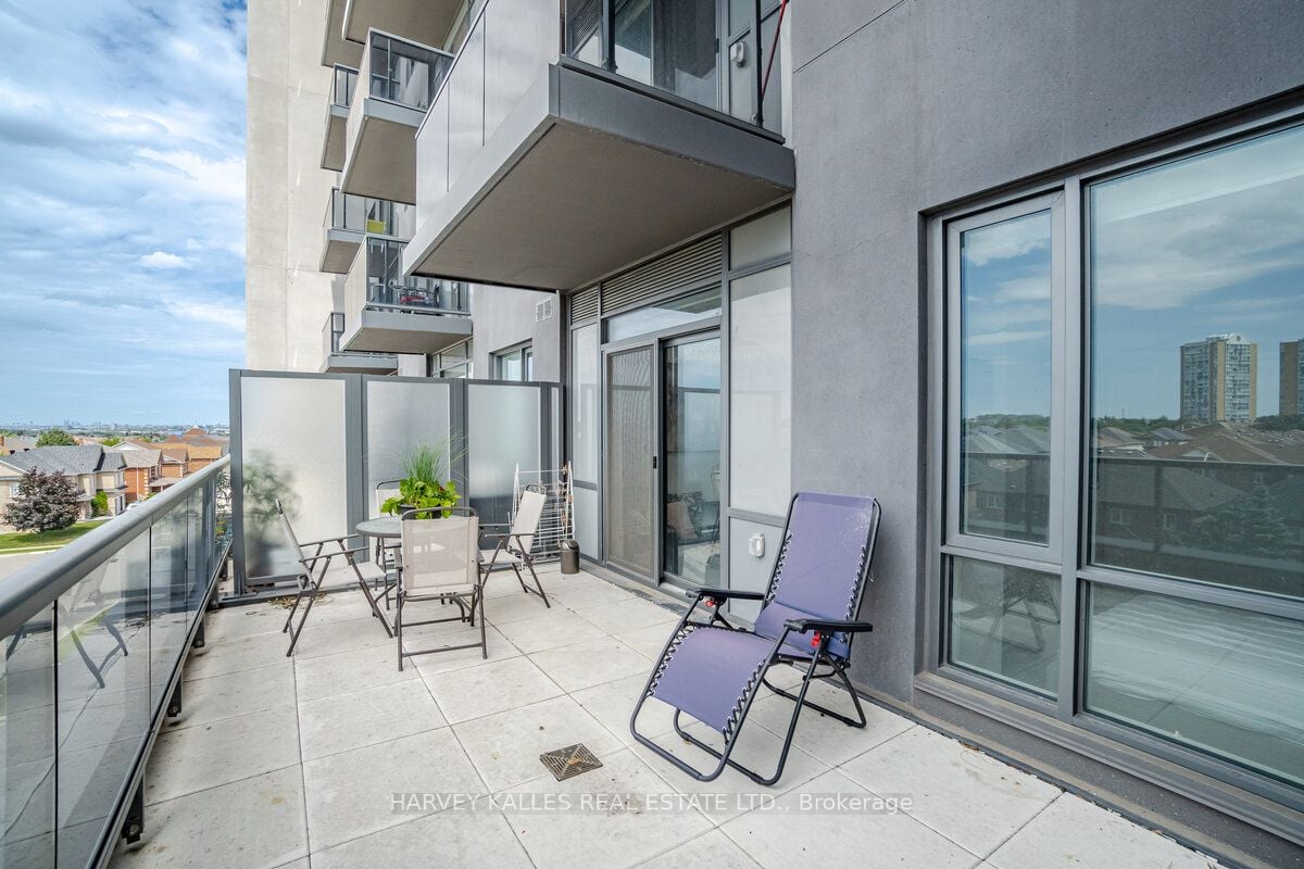 8 Nahani Way, #505