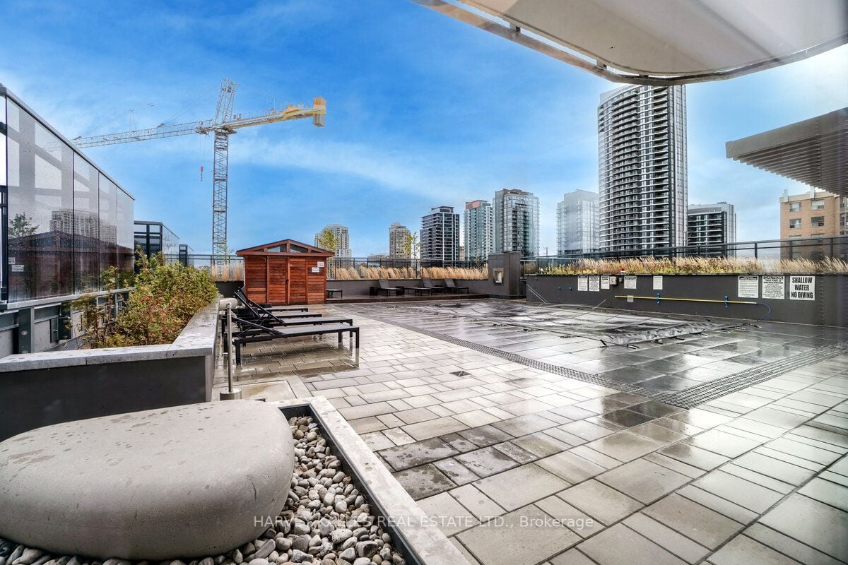 8 Nahani Way, #505