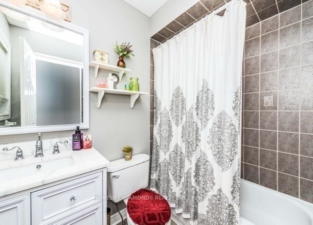 21 Orchid Dr