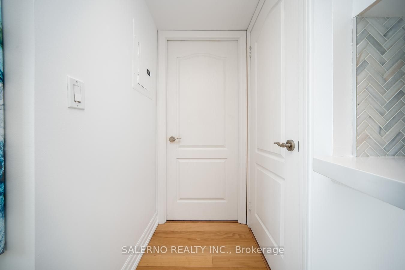 2121 Lakeshore Blvd W, #1003