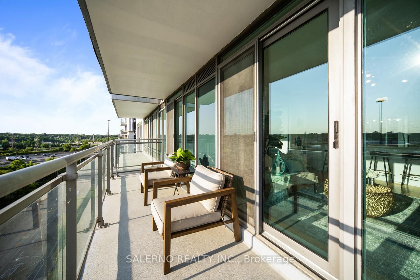 2121 Lakeshore Blvd W, #1003