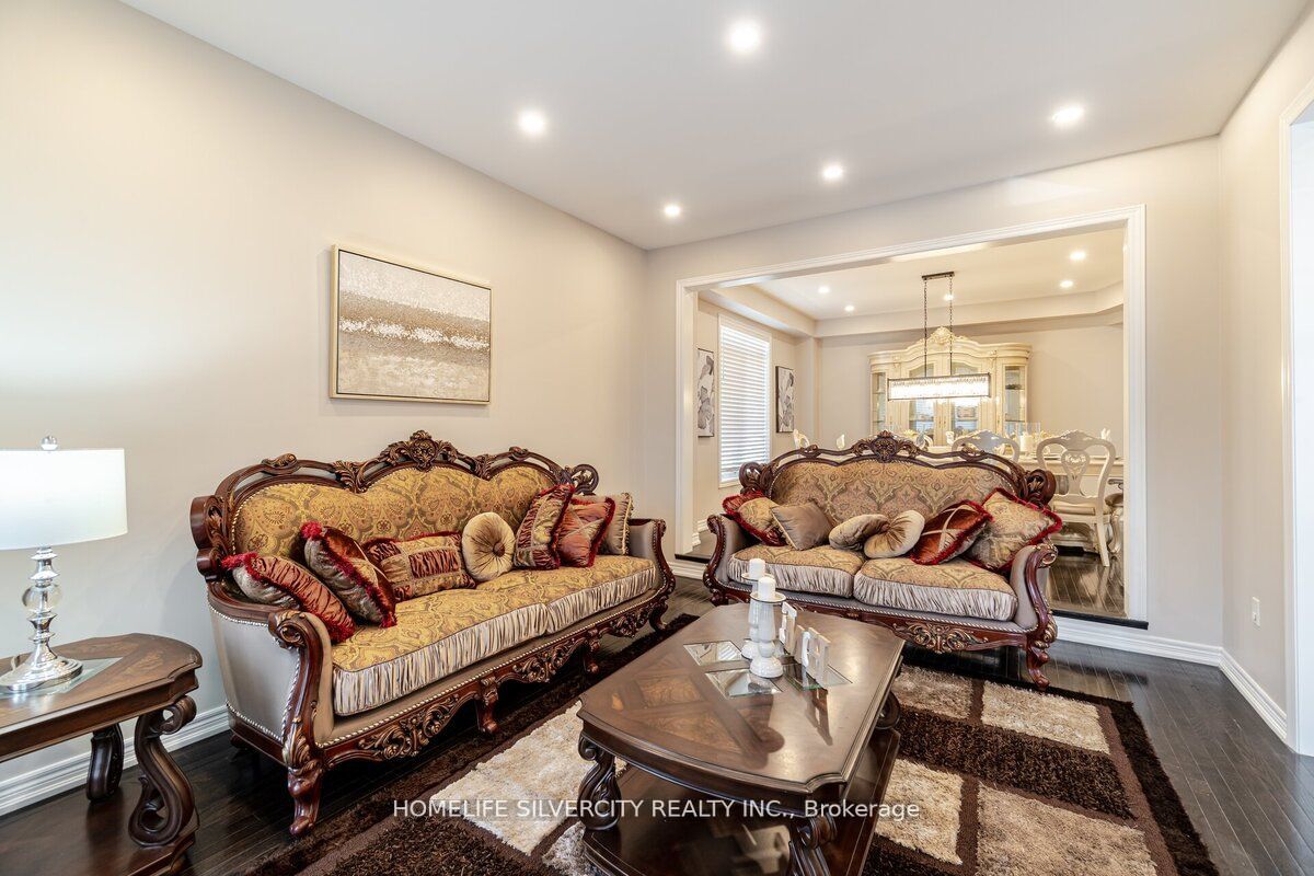 48 Leparc Rd