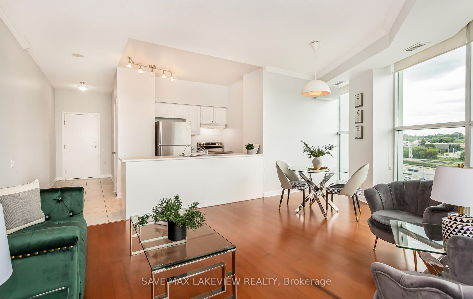 2067 Lake Shore Blvd W, #601