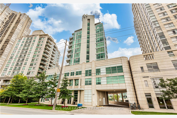 2067 Lake Shore Blvd W, Toronto