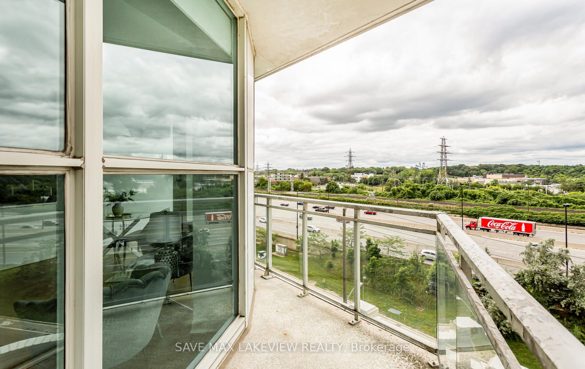 2067 Lake Shore Blvd W, #601