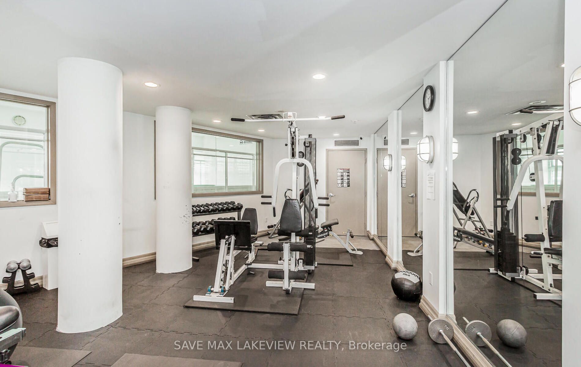 2067 Lake Shore Blvd W, #601