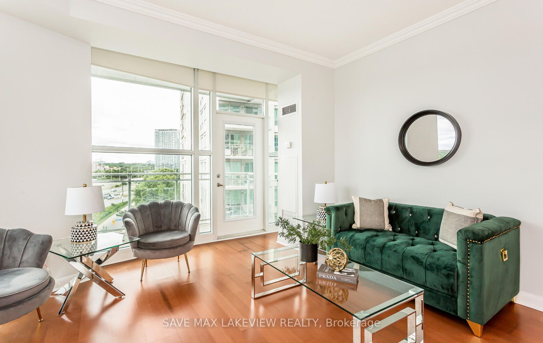 2067 Lake Shore Blvd W, #601