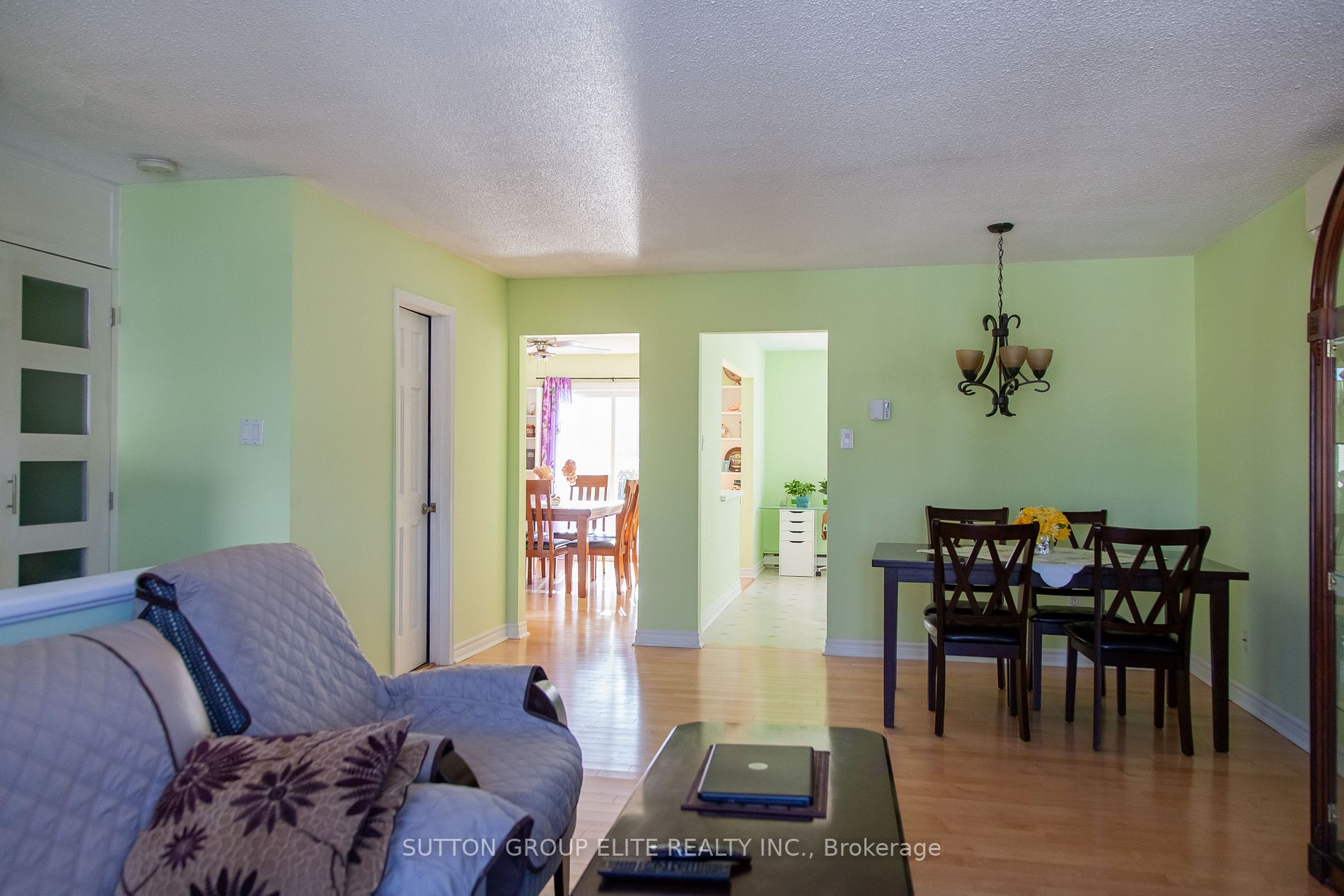 14 Quarry Dr