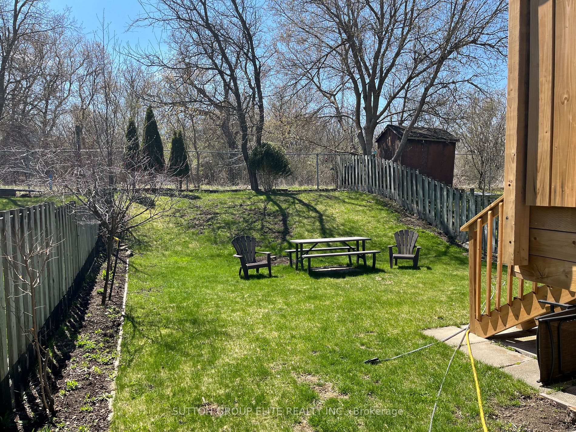 14 Quarry Dr