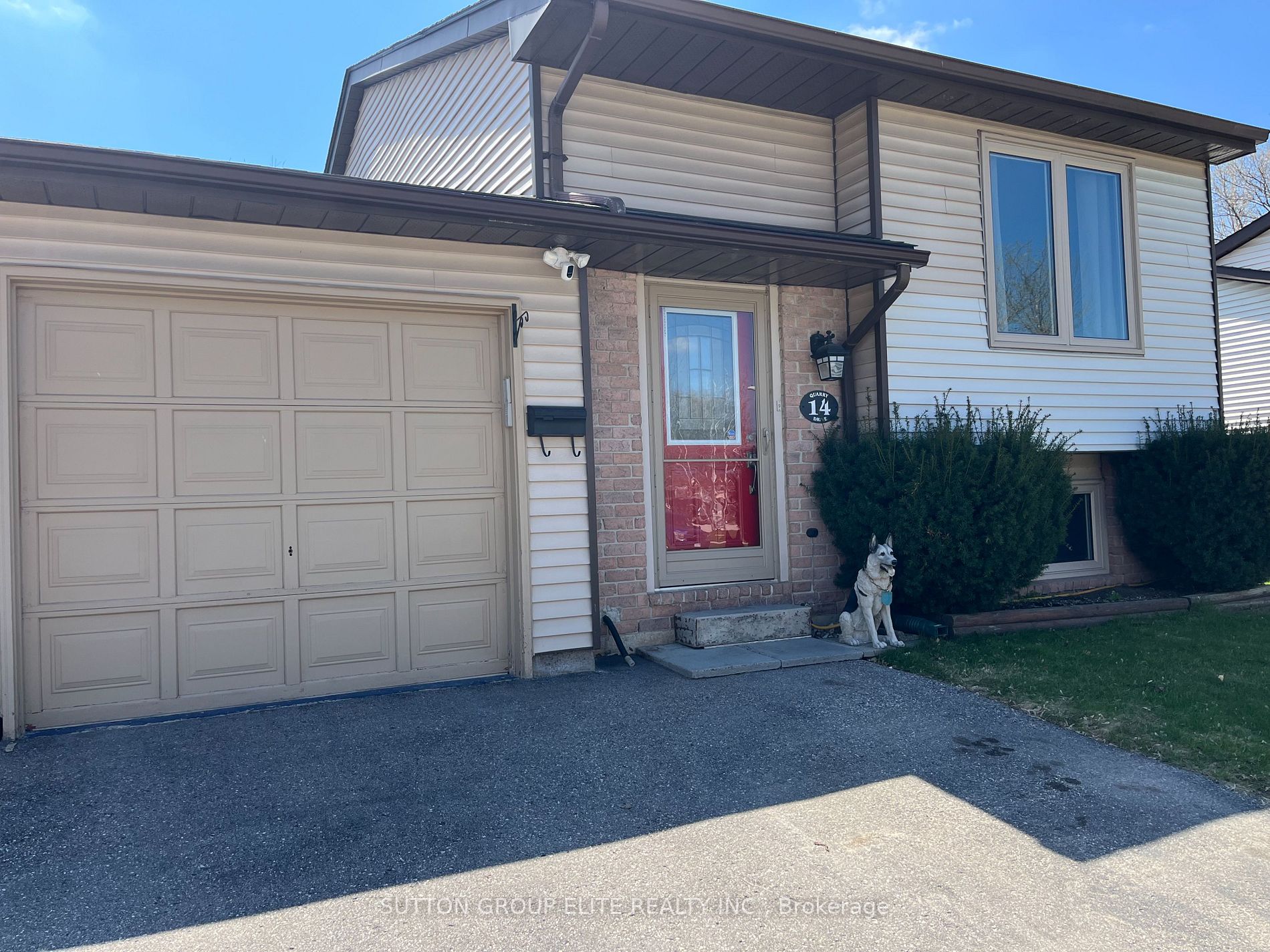 14 Quarry Dr