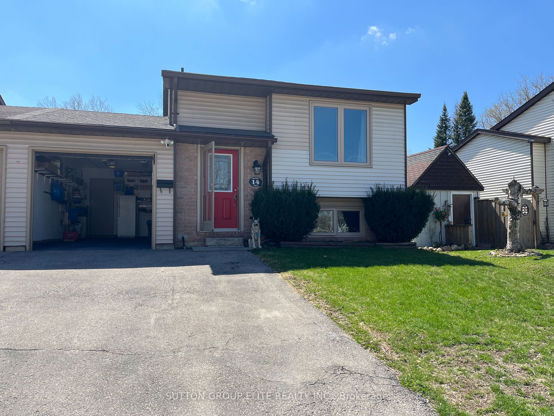 14 Quarry Dr