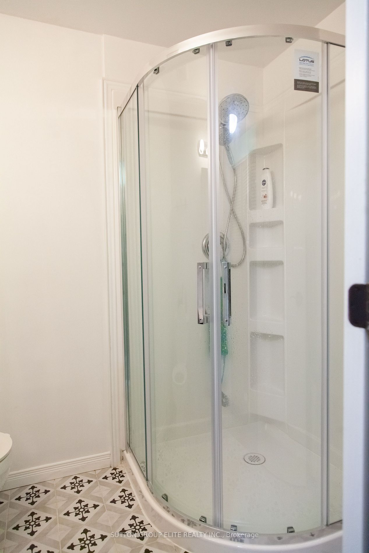 14 Quarry Dr