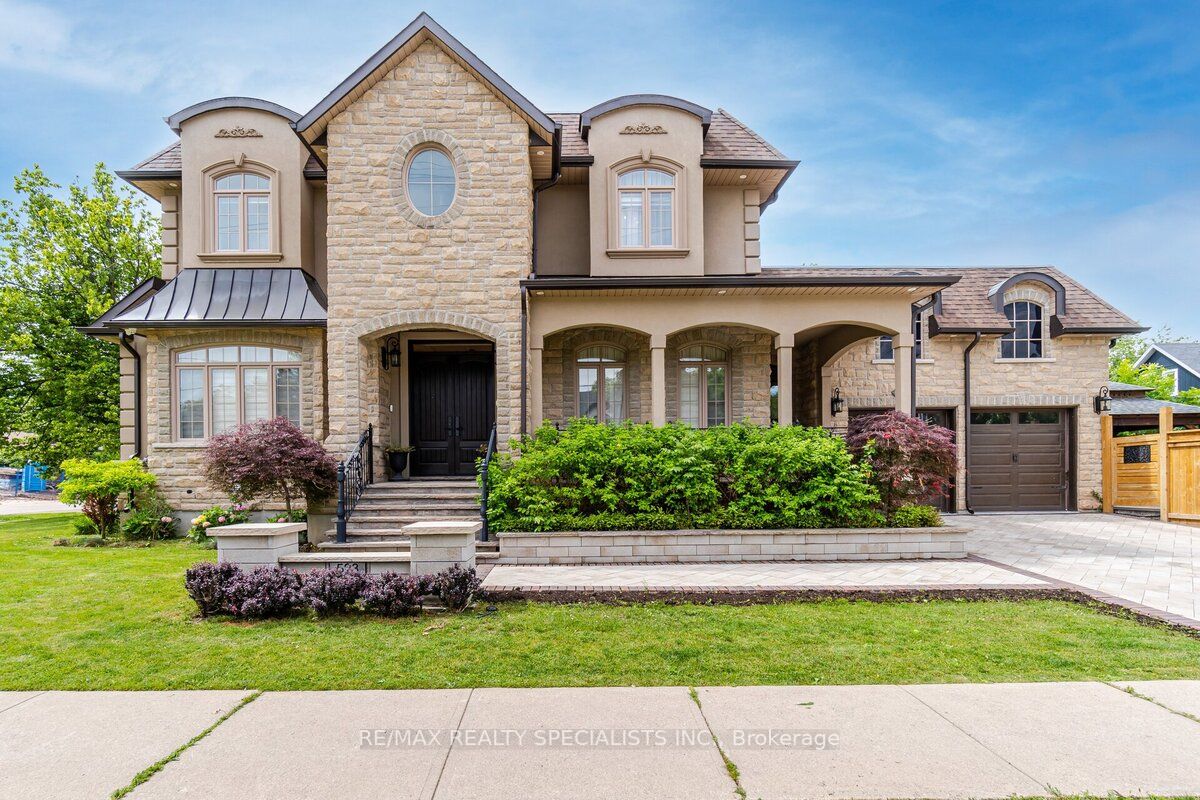 523 BROOKSIDE Drive