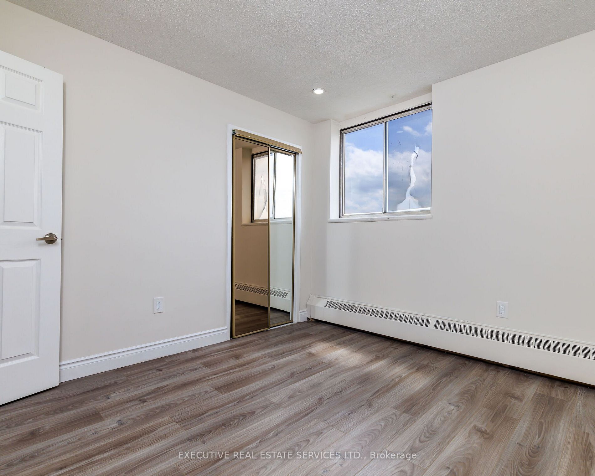 60 Stevenson Rd, ##1601