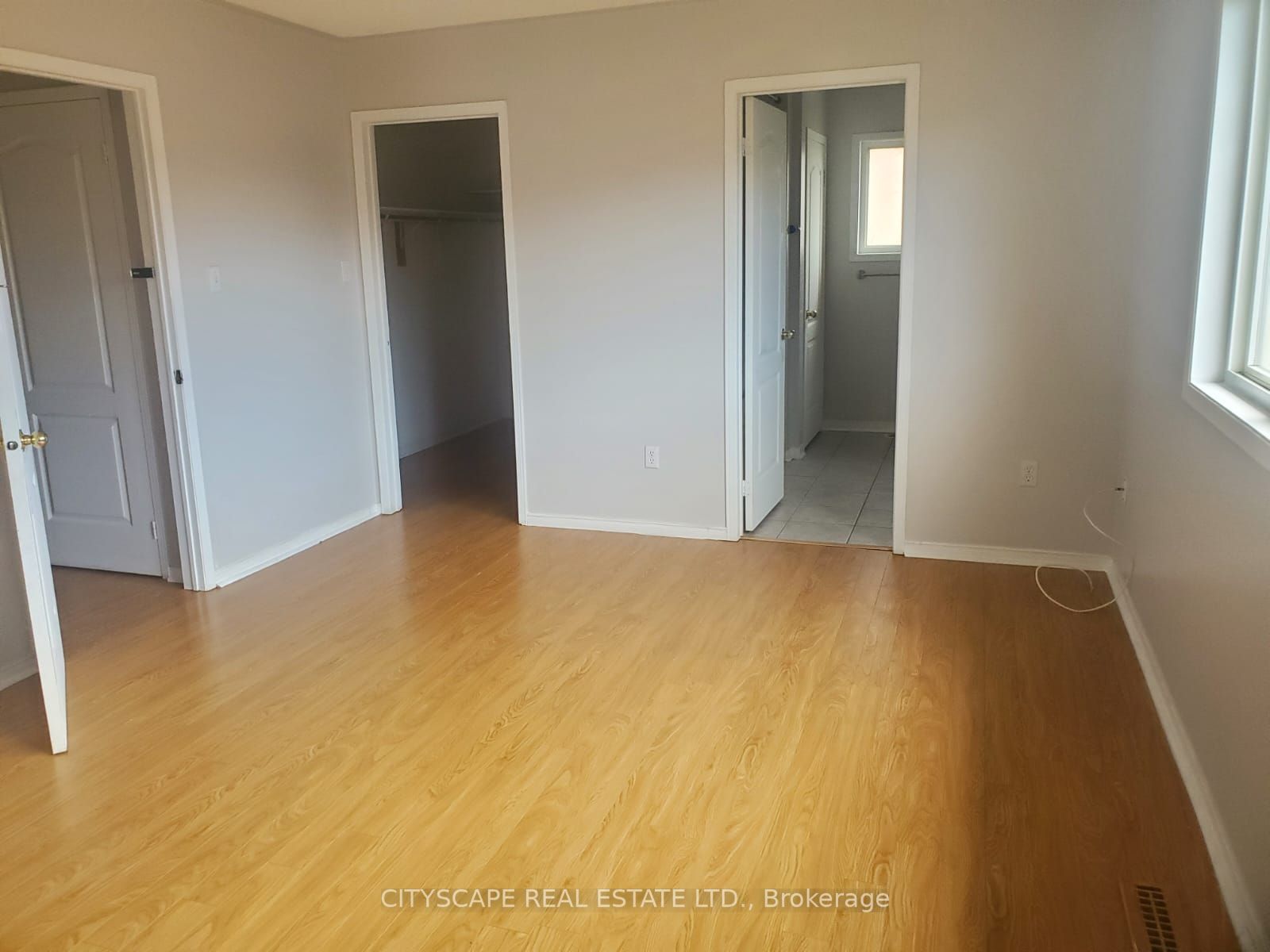 34 Dunure Cres