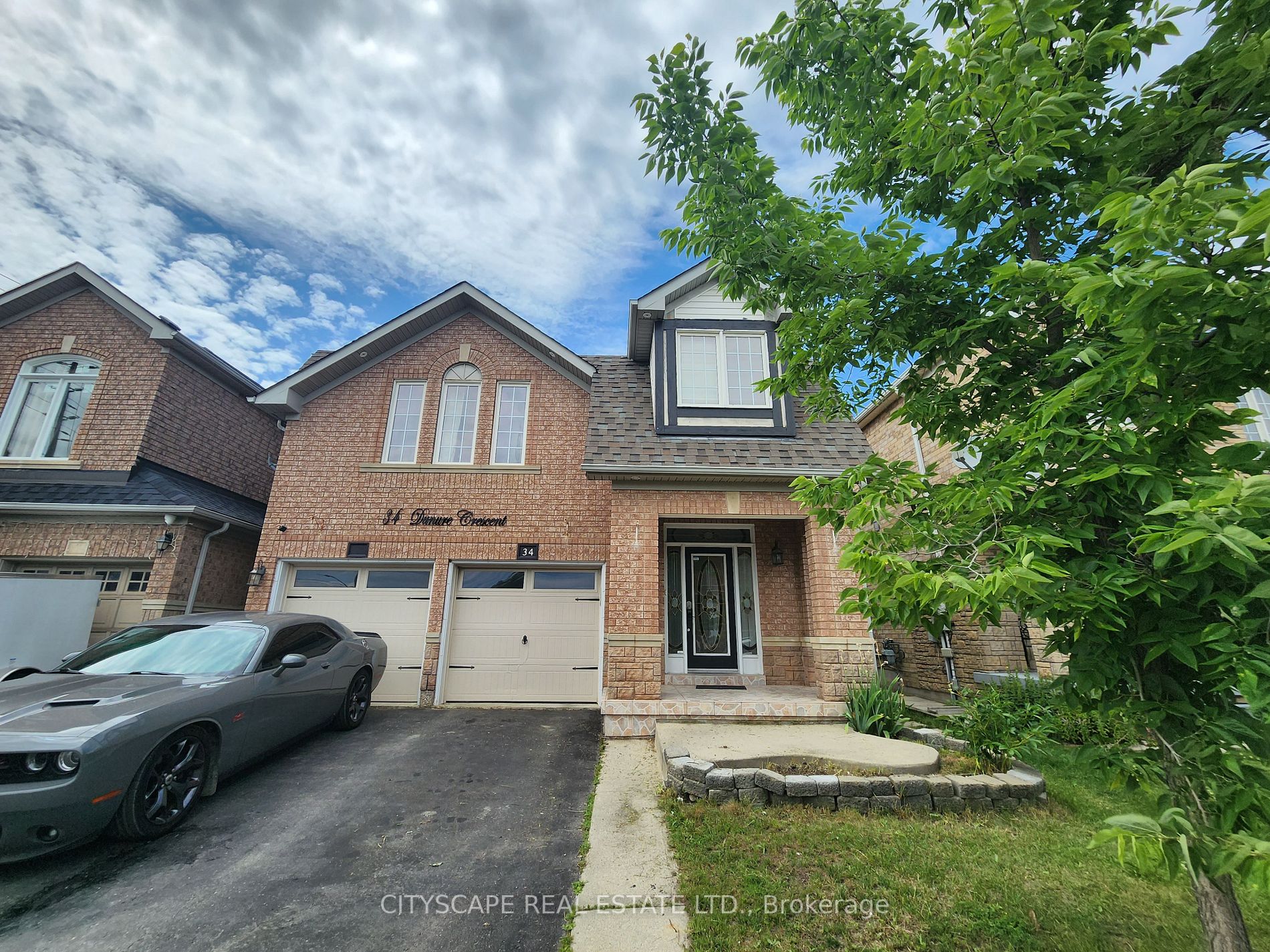 34 Dunure Cres