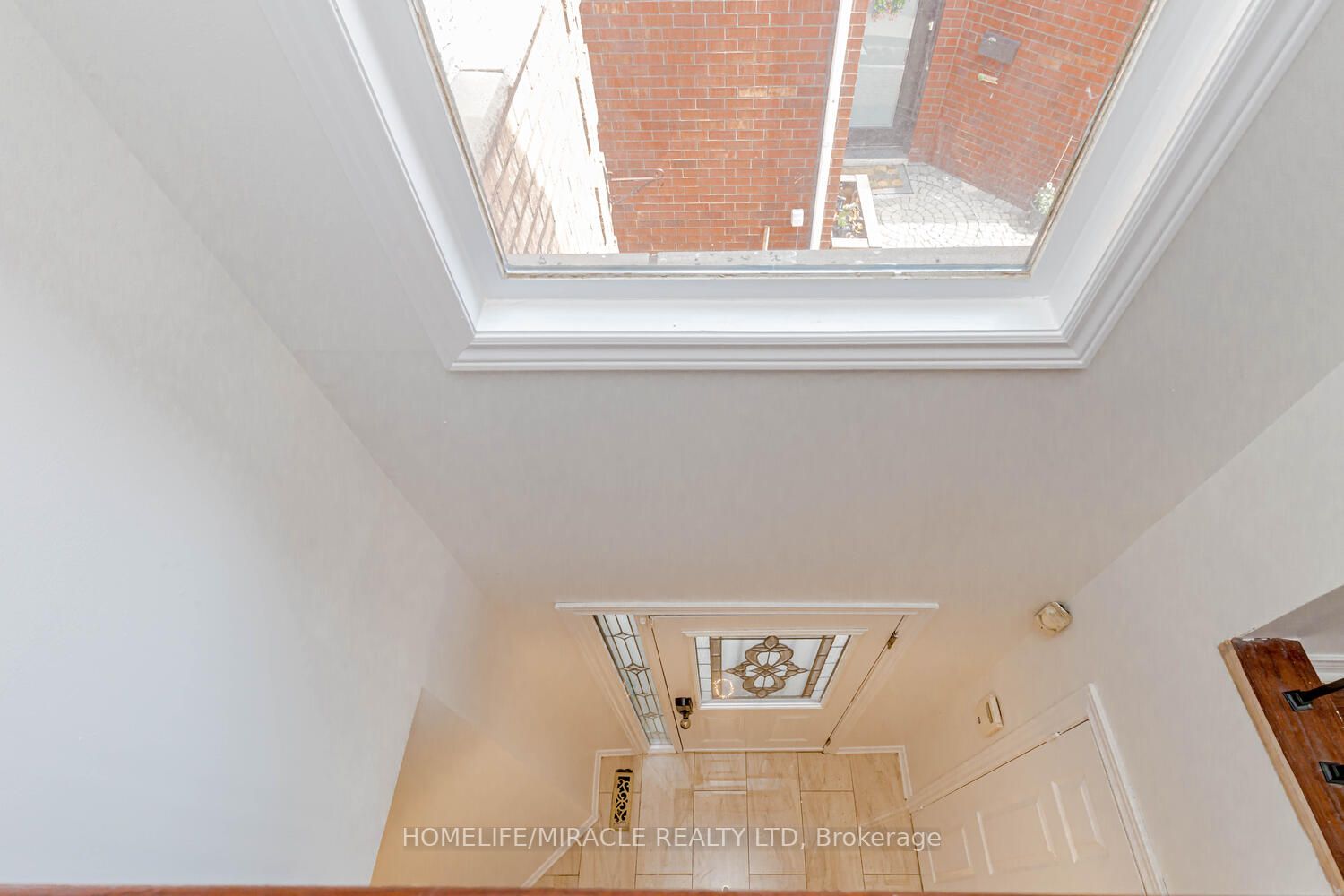 44 Leatherhead Court, #Upper