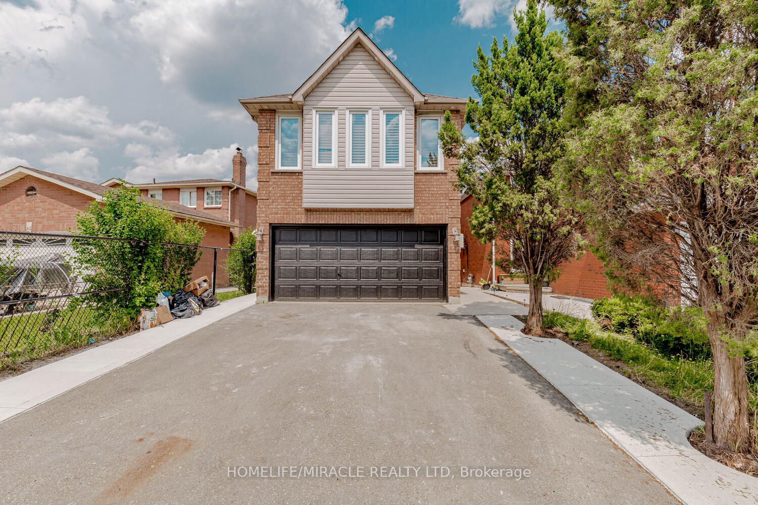 44 Leatherhead Court, #Upper