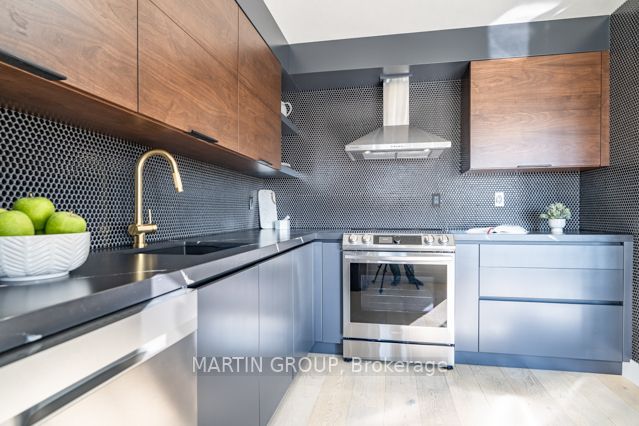 5090 Fairview St, #50