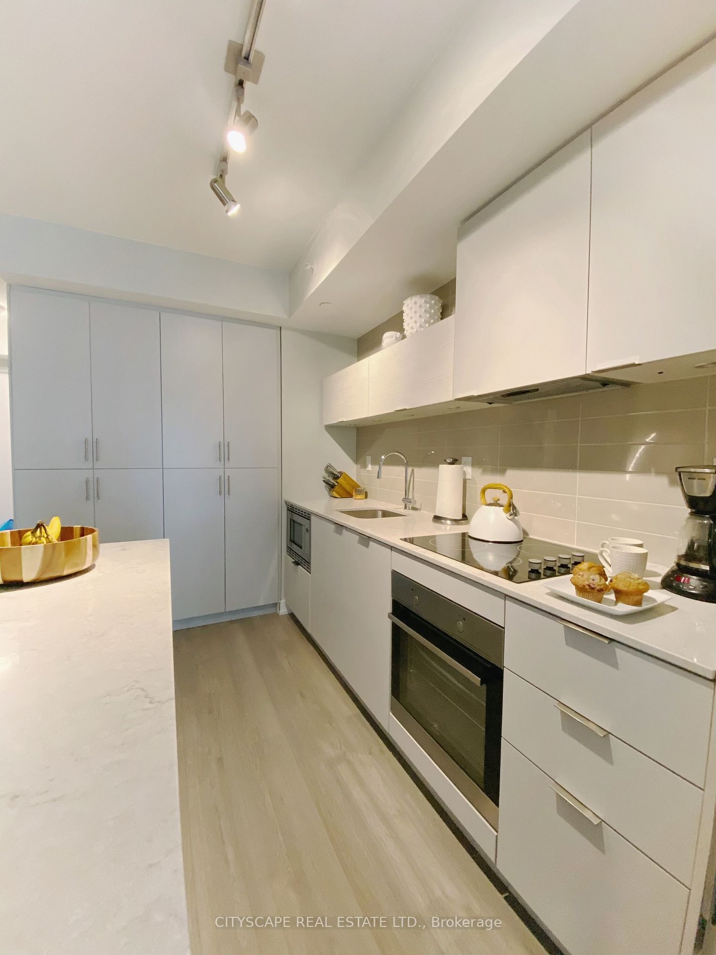 20 Thomas Riley Rd, #1410
