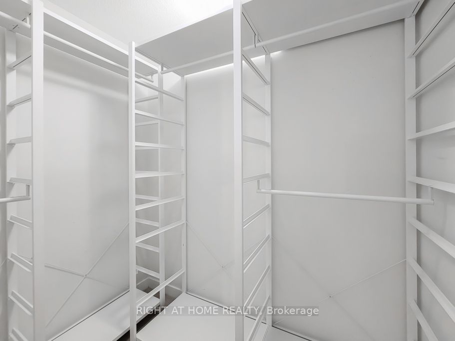 4020 Parkside Village Drive, #2