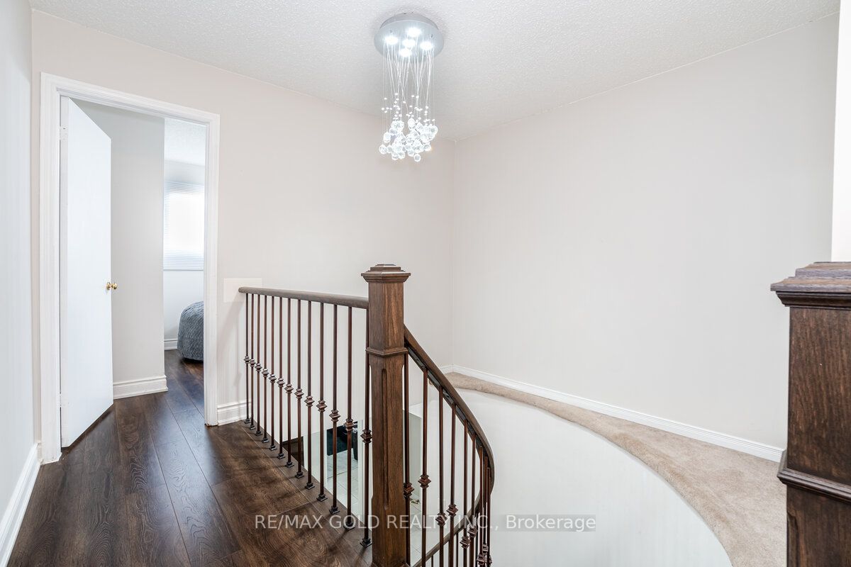 229 Vodden Street W