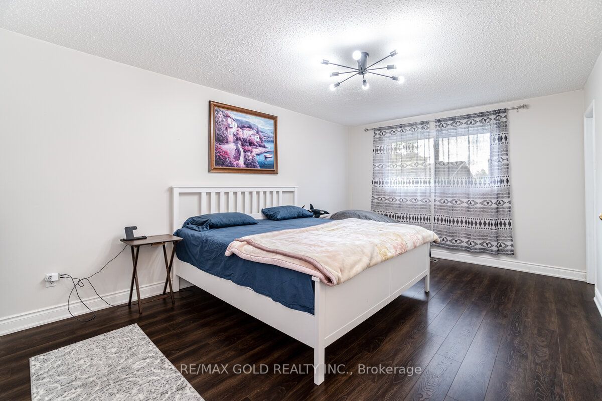 229 Vodden Street W