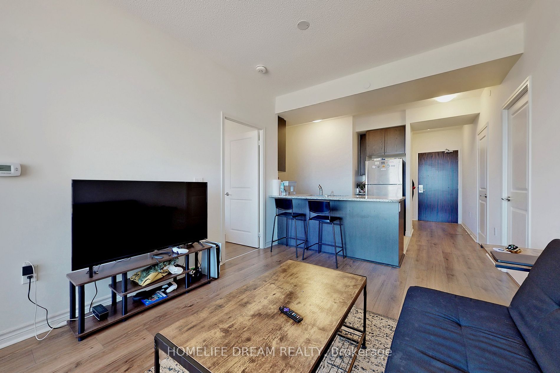 349 Rathburn Rd W, #1519