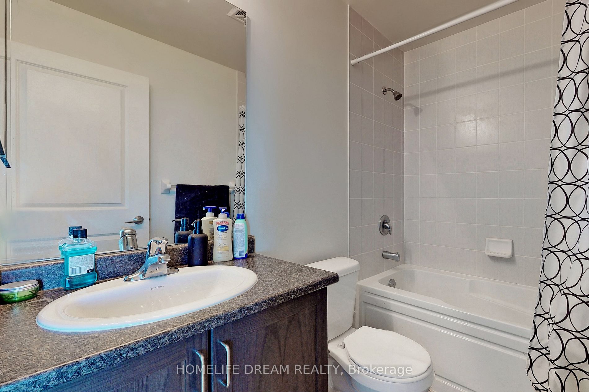 349 Rathburn Rd W, #1519