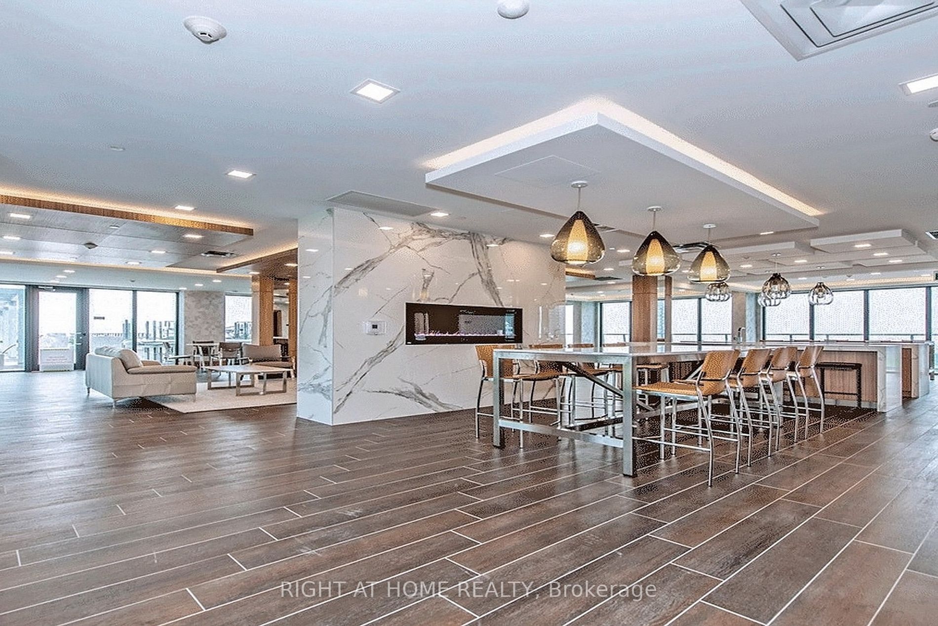 30 Shore Breeze Dr, #1318