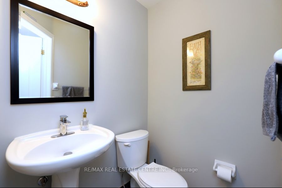 130 Robert Street, #26