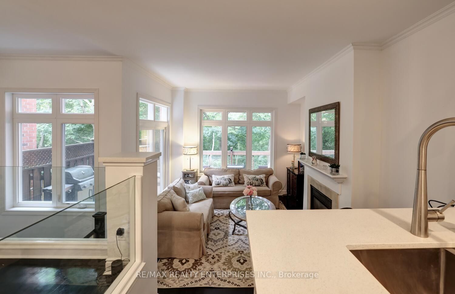 928 Queen St W, #41C