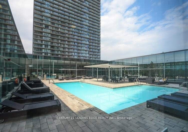 105 The Queensway Ave, #906