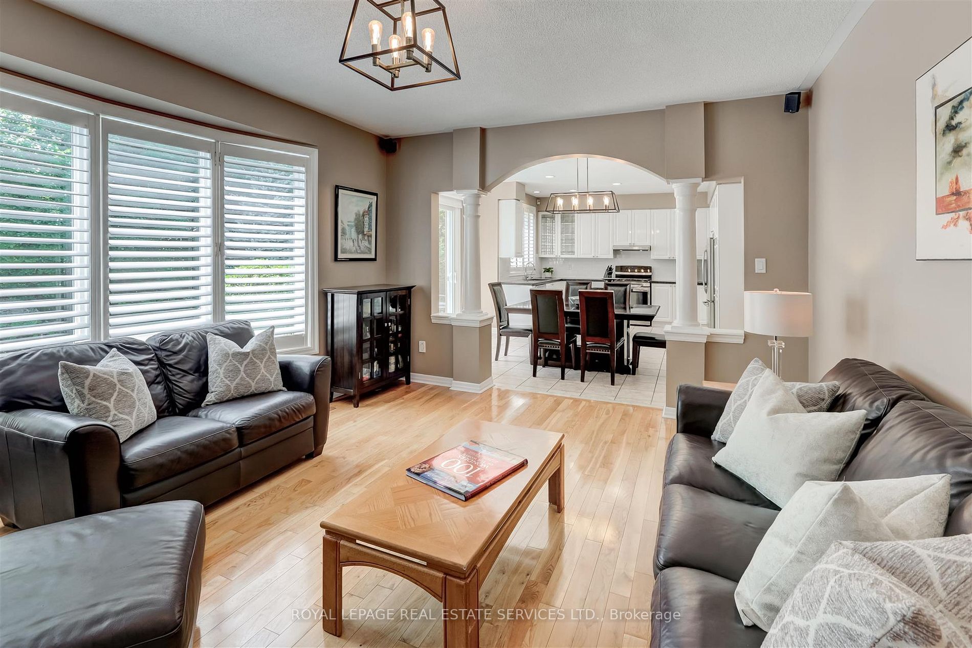 2180 Bloomfield Dr