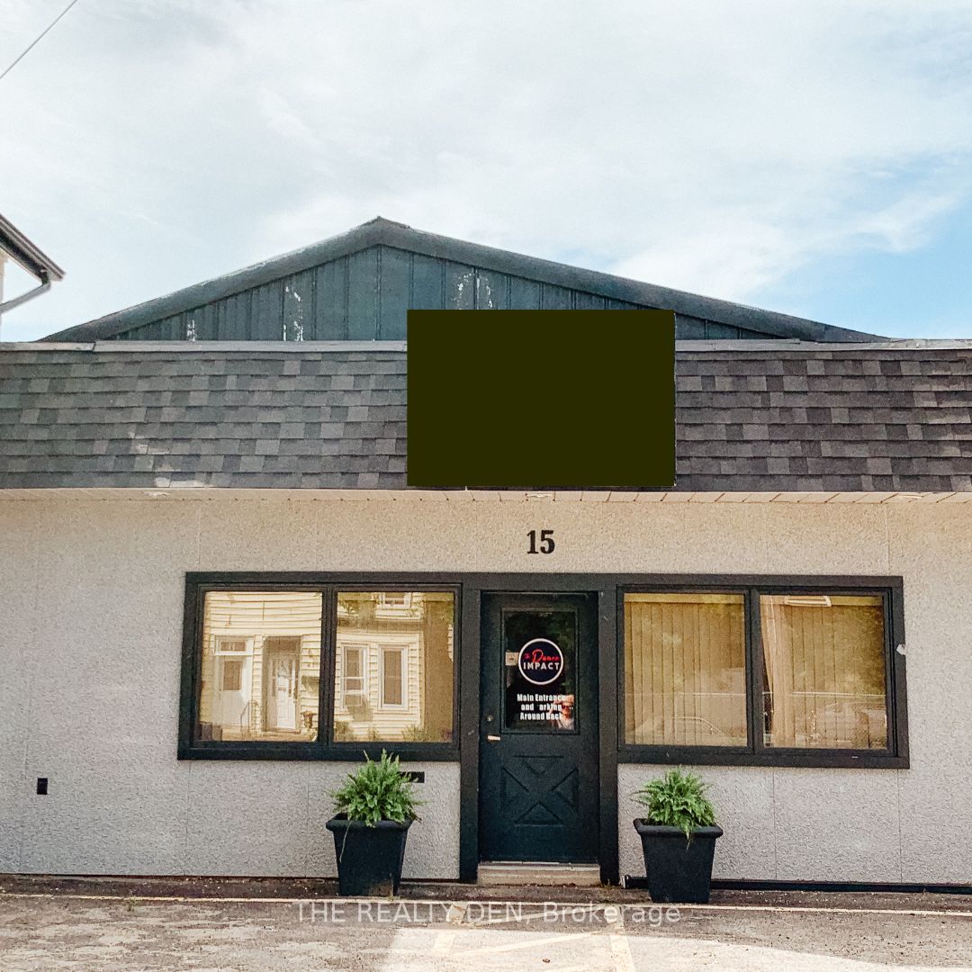 Listing W6670468 - Large Photo # 1