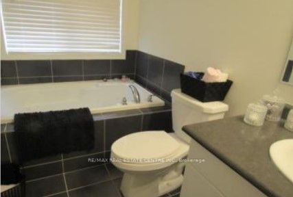 1000 Asleton Boulevard, #43