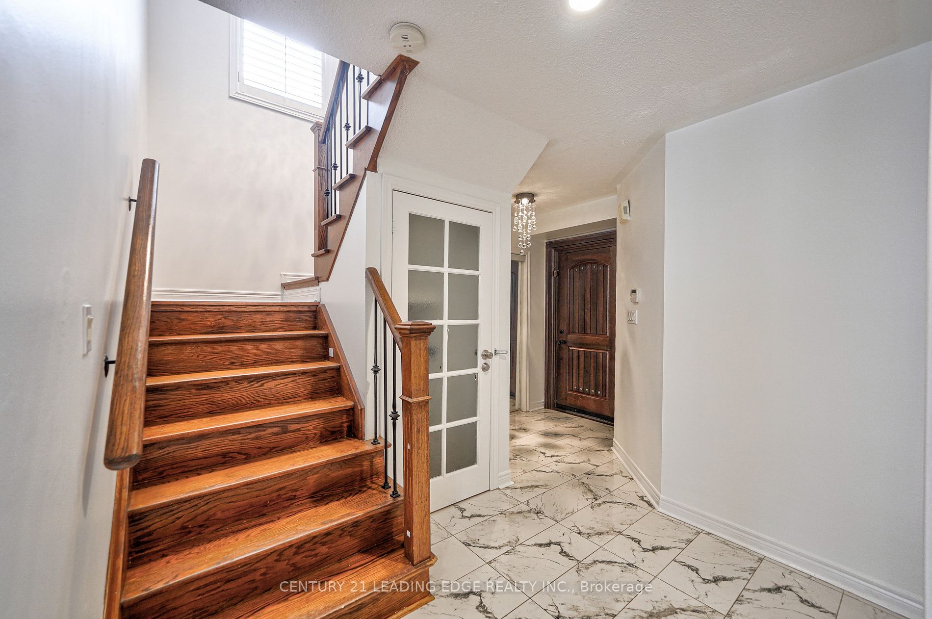 620 Madame St