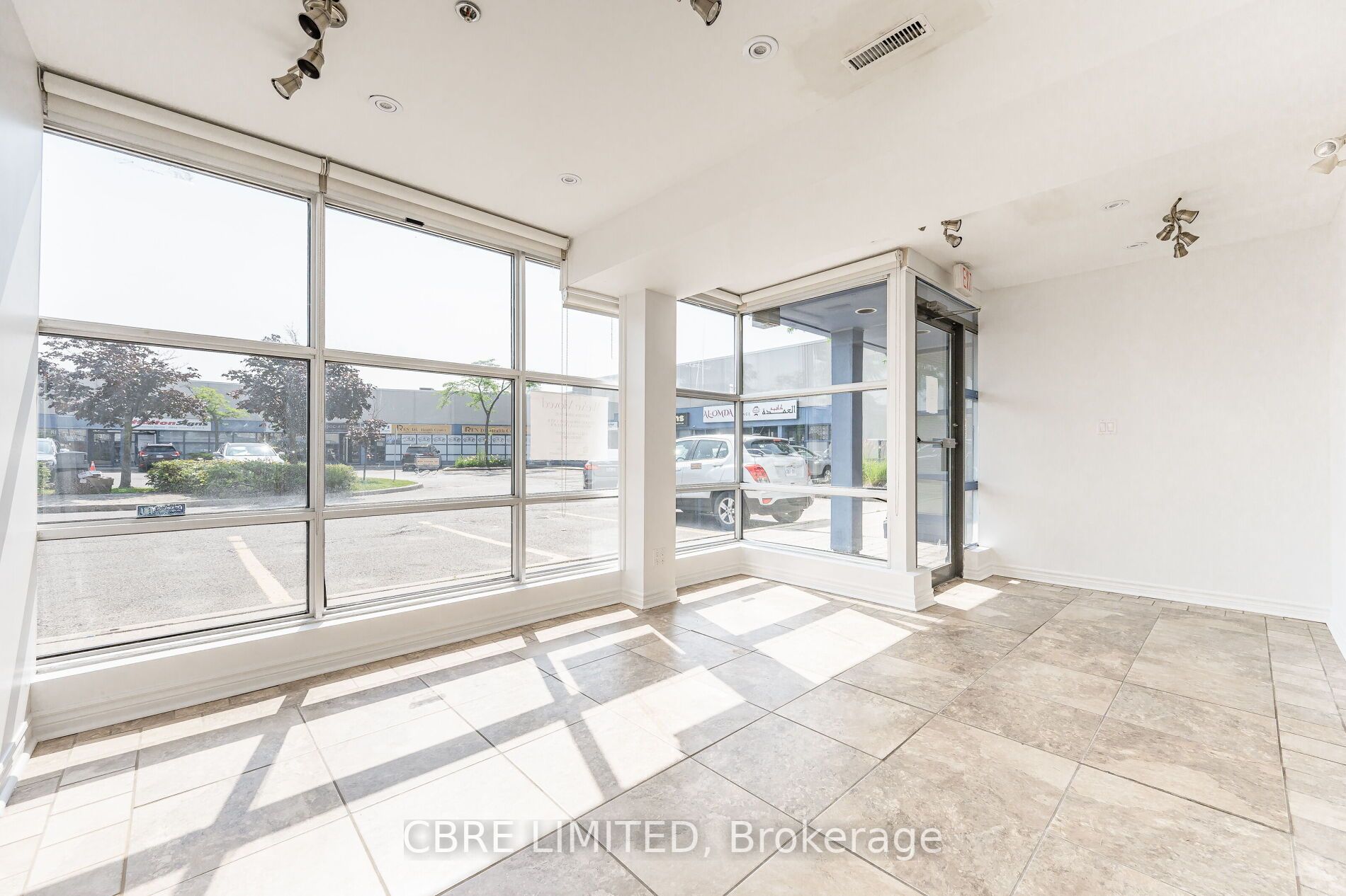3100 Ridgeway Dr, #39