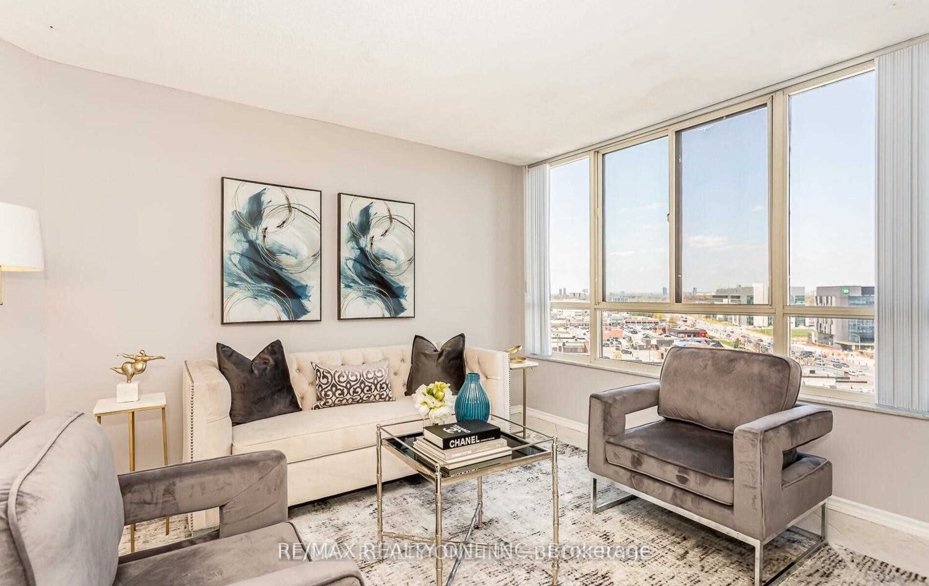 20 Cherrytree Dr, #1207