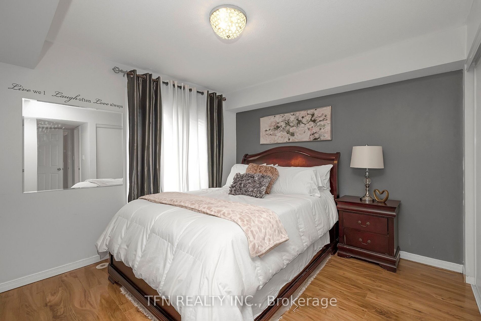 60 Turntable Cres, #81